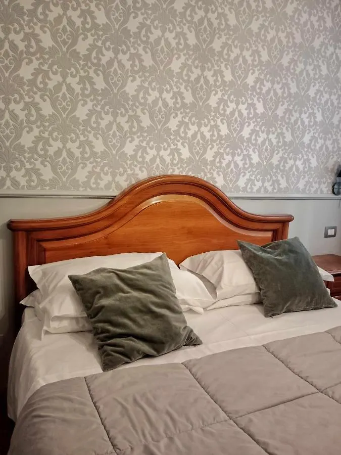 Bed and Breakfast Relais Toti Beb Bed E Breakfast Mogliano Veneto Frühstückspension