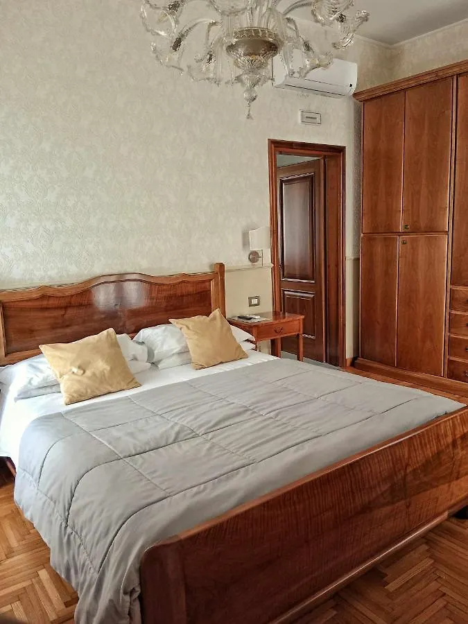 Bed & Breakfast Bed and Breakfast Relais Toti Beb Bed E Breakfast Mogliano Veneto
